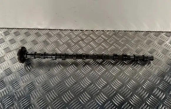 BMW 7 F01 F02 F03 F04 Camshaft 11317800045 1131780004502 7800045