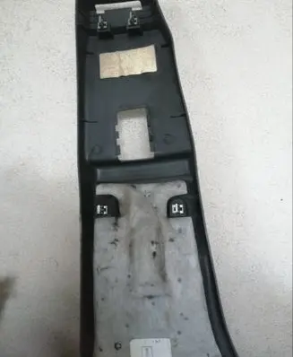 Jeep Grand Cherokee (WK) (B) pillar trim (bottom) 5HQ10BD5AG