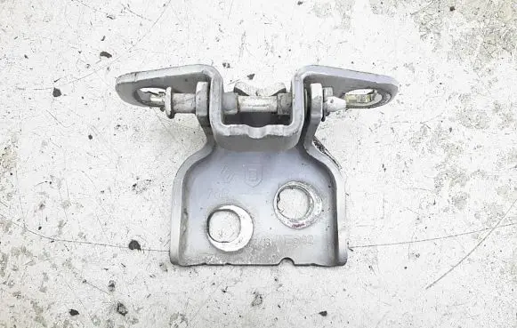 Dacia Duster Front door hinges set 
