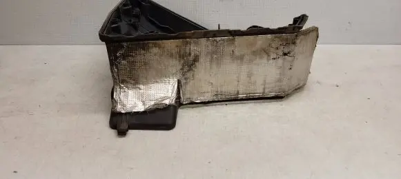 Volkswagen Transporter - Caravelle T5 Fuse box cover