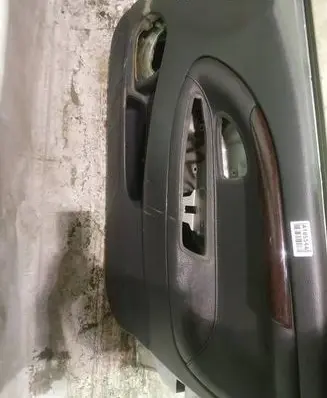 Volvo S40, V40 Front door card panel trim