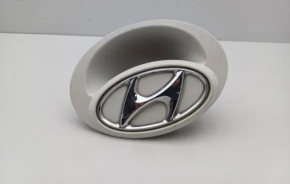 Hyundai i20 (PB PBT) Tailgate/trunk/boot exterior handle 817211J020