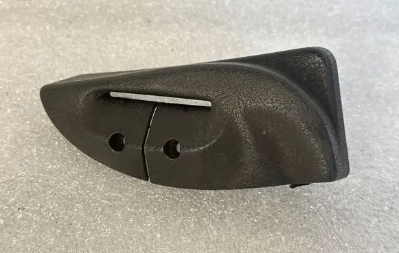 Jaguar XK8 - XKR Seat belt trim HJA7107BB