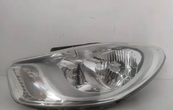 Hyundai i10 Headlight/headlamp