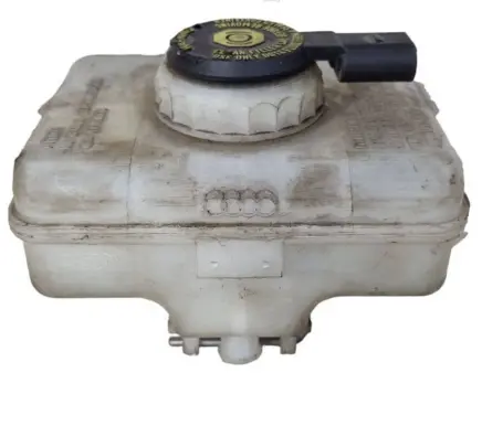 Audi A5 8T 8F Brake fluid reservoir 8K0811301A