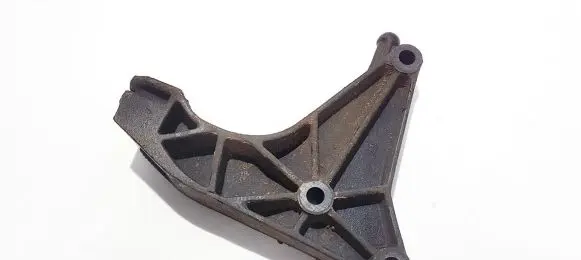Opel Zafira A Engine mounting bracket 1340623 24403861