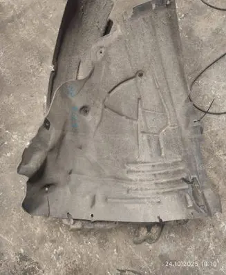 Audi A6 S6 C8 4K Front arch 4K0821172K