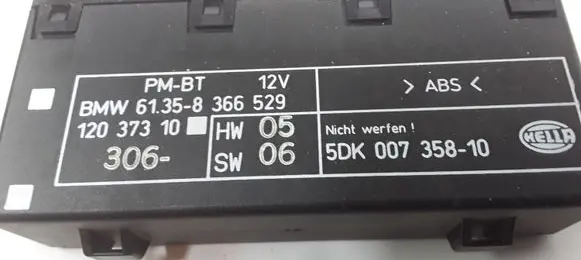 BMW 5 E39 Door control unit/module 61358366529 5DK00735810