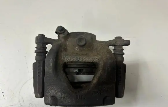 BMW 2 F45 Front brake caliper 54222948