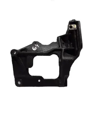 Mitsubishi Pajero A/C compressor mount bracket 
