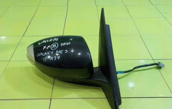 Ford Galaxy Front door electric wing mirror PRAWE TP137