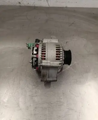 Suzuki Grand Vitara II Generator/alternator