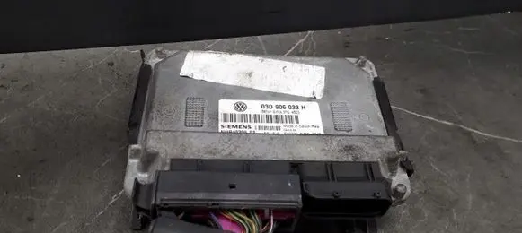 Volkswagen Fox Engine control unit/module ECU 03d906033h