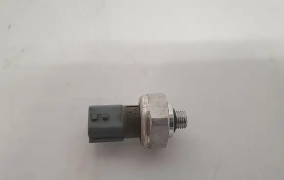 Renault Megane IV Air conditioning (A/C) pressure sensor 