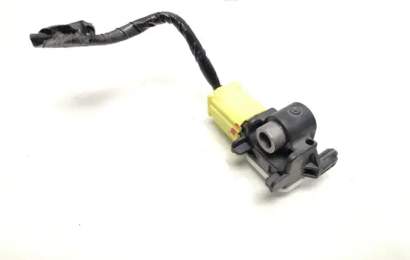 Mitsubishi ASX Airbag deployment crash/impact sensor 8651A117