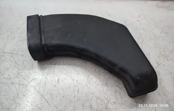 KIA Sportage Air intake duct part 282102S000