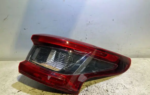 Nissan Qashqai Rear/tail lights 02K1KC1 22019009 25680
