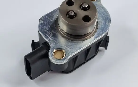 Mercedes-Benz GLS X167 Camshaft position sensor A1779821900
