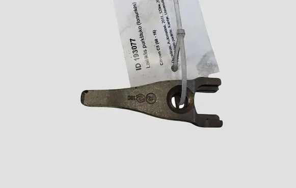 Citroen C5 Fuel Injector clamp holder