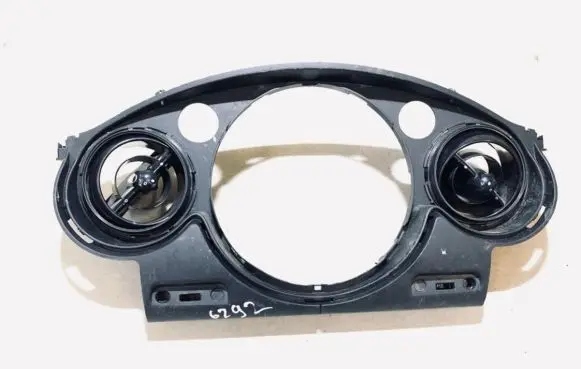 Mini One - Cooper R50 - 53 Dash center air vent grill 0769337 504860