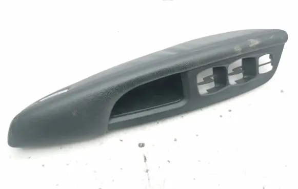Hyundai Santa Fe Front door interior handle trim 823602W010RYN