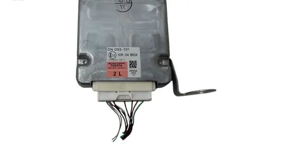 Toyota RAV 4 (XA40) Other control units/modules 8815042021 0368003071 10R048634
