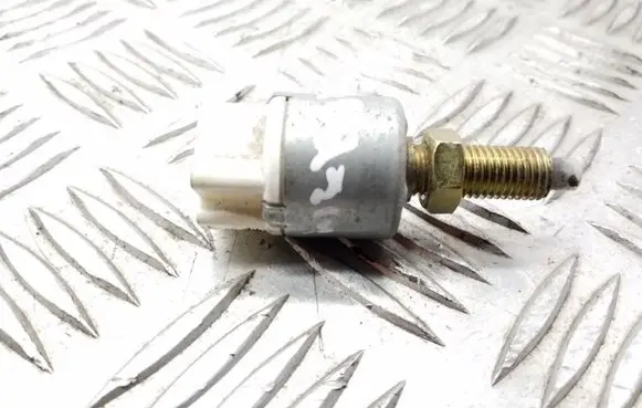 Toyota Yaris Brake pedal sensor switch