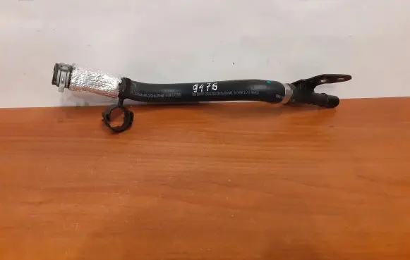 Volvo XC40 Engine coolant pipe/hose 32249448 8890943979