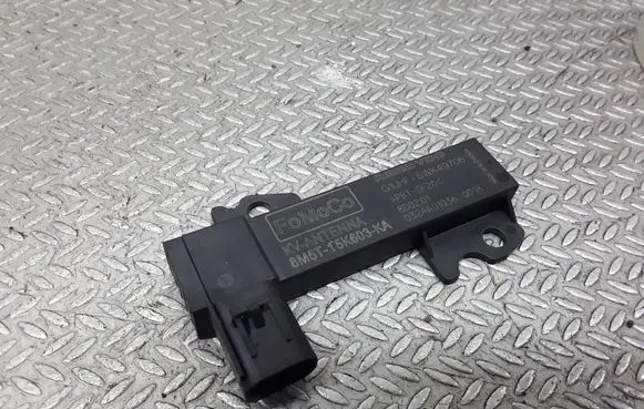 Ford Mondeo MK IV Antenna control unit 6M2T18K574AC