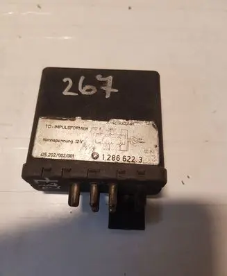 BMW 5 E28 Other relay 12866223 415202002001
