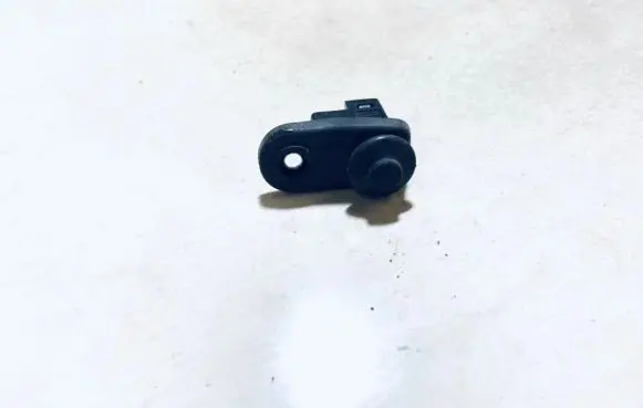 Mitsubishi Colt Front door sensor 