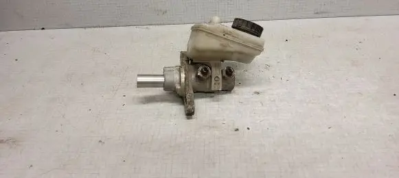 Toyota Aygo AB10 Brake booster 0204Y21821 020425444