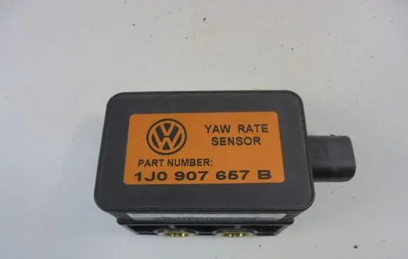 Audi A3 S3 8L ESP acceleration yaw rate sensor 1J0907657B