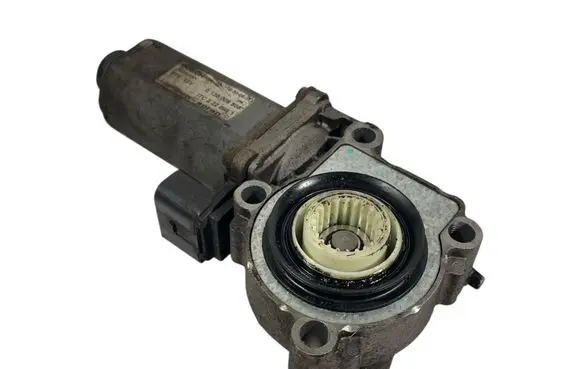 Land Rover Range Rover Sport L320 Gearbox-reducer motor 0130008508 2228991