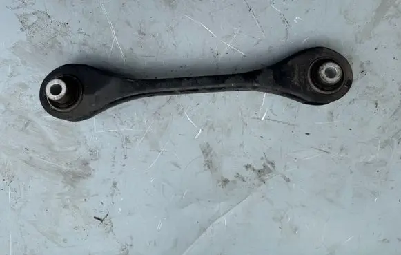 Volkswagen T-Roc Rear control arm 5Q0501529F 5Q0501531C