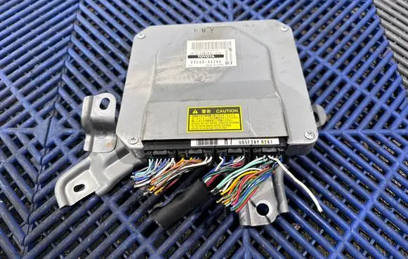 Lexus RX 330 - 350 - 400H Brake system control unit/module 8954048340