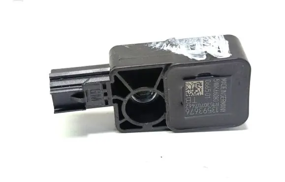 Opel Insignia A Airbag deployment crash/impact sensor 13593676