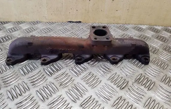 Citroen DS4 Exhaust manifold