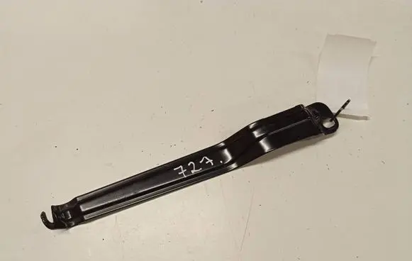 Volvo V70 Battery bracket 30657262