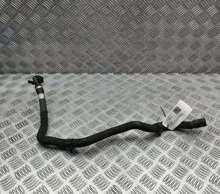 Land Rover Discovery 5 Engine coolant pipe/hose LPLA8K232BE