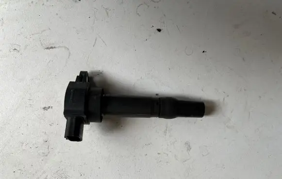 Mitsubishi Colt High voltage ignition coil MN195616 71042231