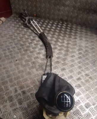Gear shifter/selector
