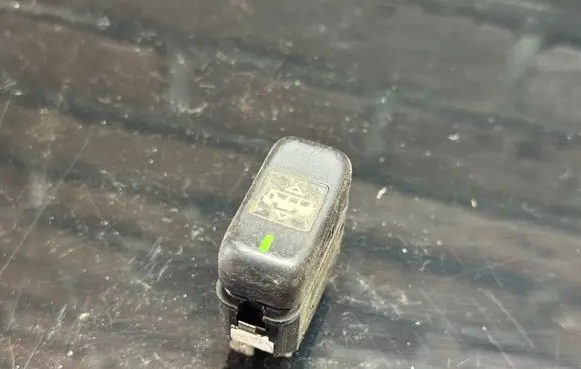 Mercedes-Benz Vario Other switches/knobs/shifts 145924V8A 0035454107