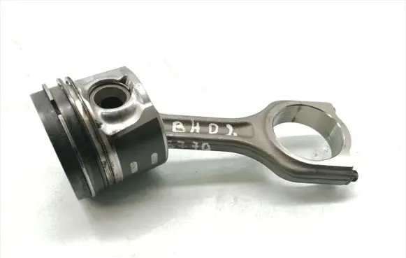 Peugeot Partner Piston with connecting rod BH02