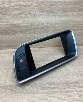 Audi Q5 SQ5 Radio/GPS head unit trim 8R2857186L