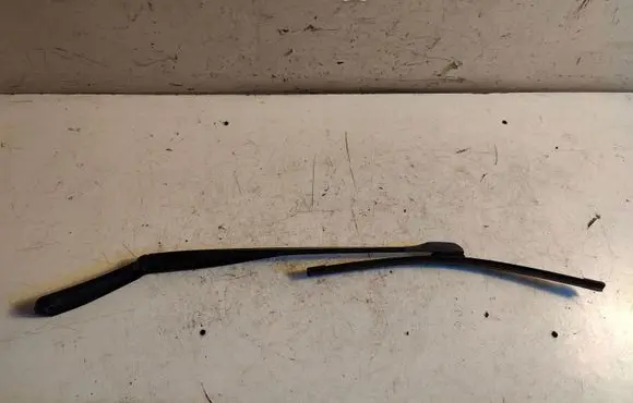 BMW 5 F10 F11 Front wiper blade arm 7203157