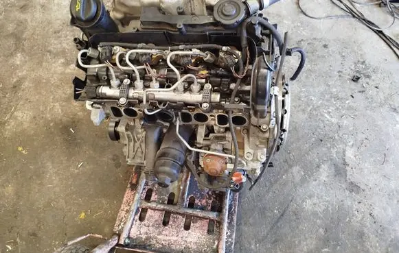 Mini One - Cooper Coupe R56 Engine N47C16A 70158245 N47ZH51