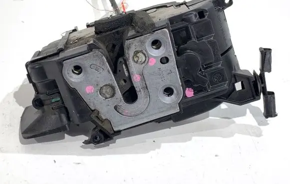Renault Laguna III Front door lock 805010004R