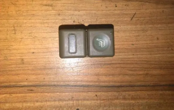 Peugeot 605 Seat heating switch