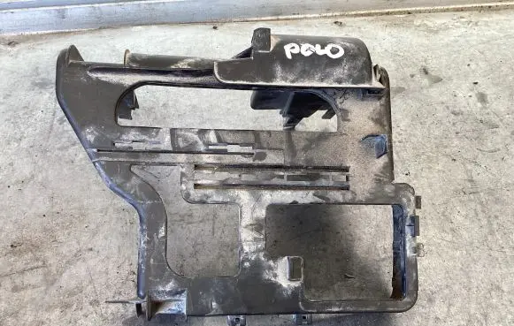 Battery box tray